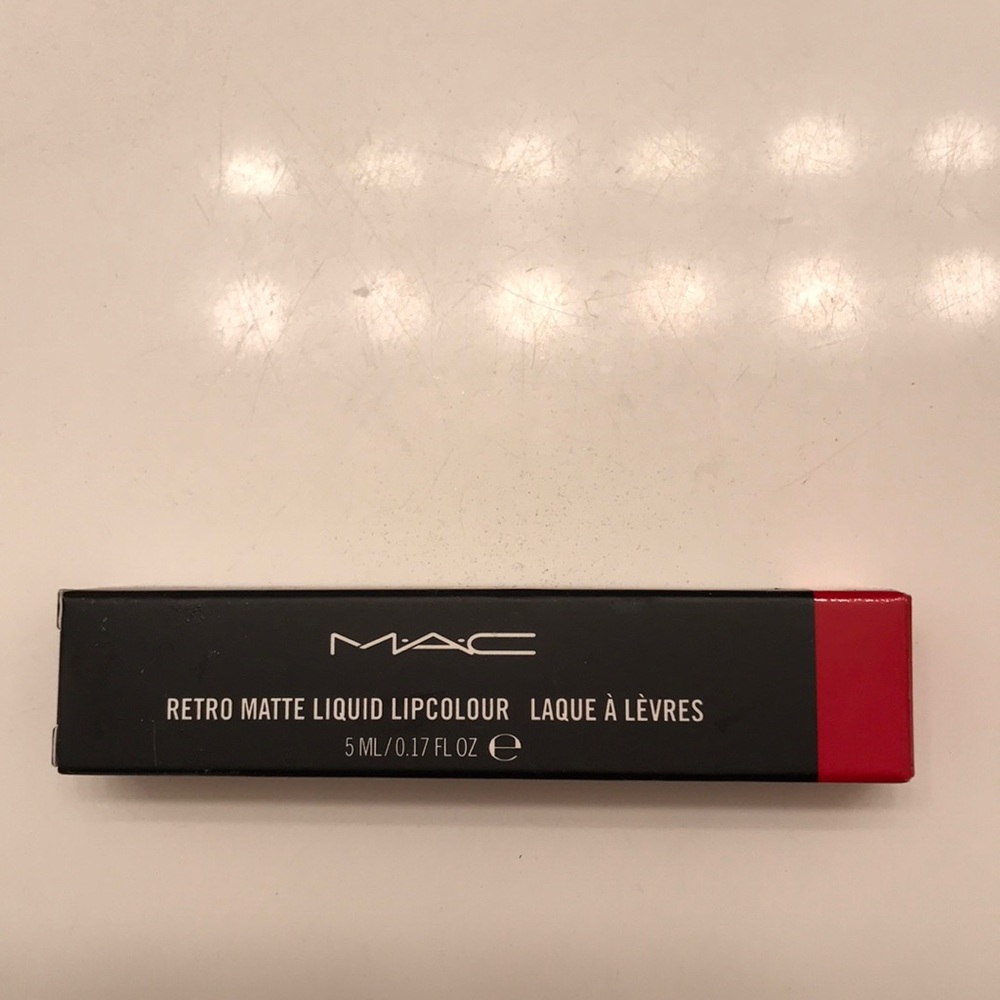 MAC retro matte liquid lip color 105feels so grand
